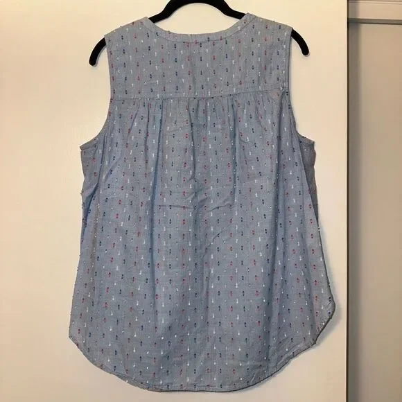 LOFT Women’s Button Up Light Blue with Colorful Embroidered Dots Size Large - Picture 4 of 8